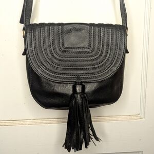 Fossil Emi Tassel Saddle Bag Crossbody Purse in Black